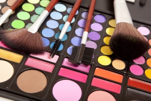 Make-up-Pinsel und Make-up-Lidschatten