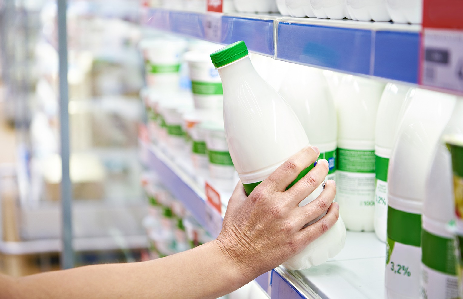 Flavor Changes of Milk in Commercial Milk Merchandisers Flavor Changes of Milk in Commercial Milk Merchandisers
